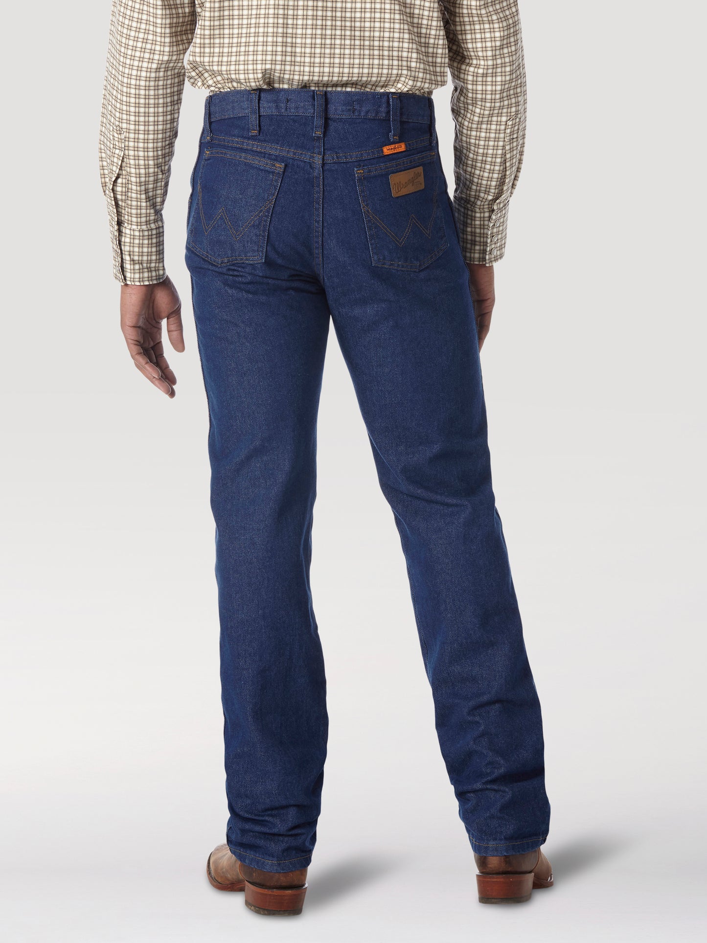 Wrangler® FR Lightweight Regular Fit Jean - Prewash FR47MLW