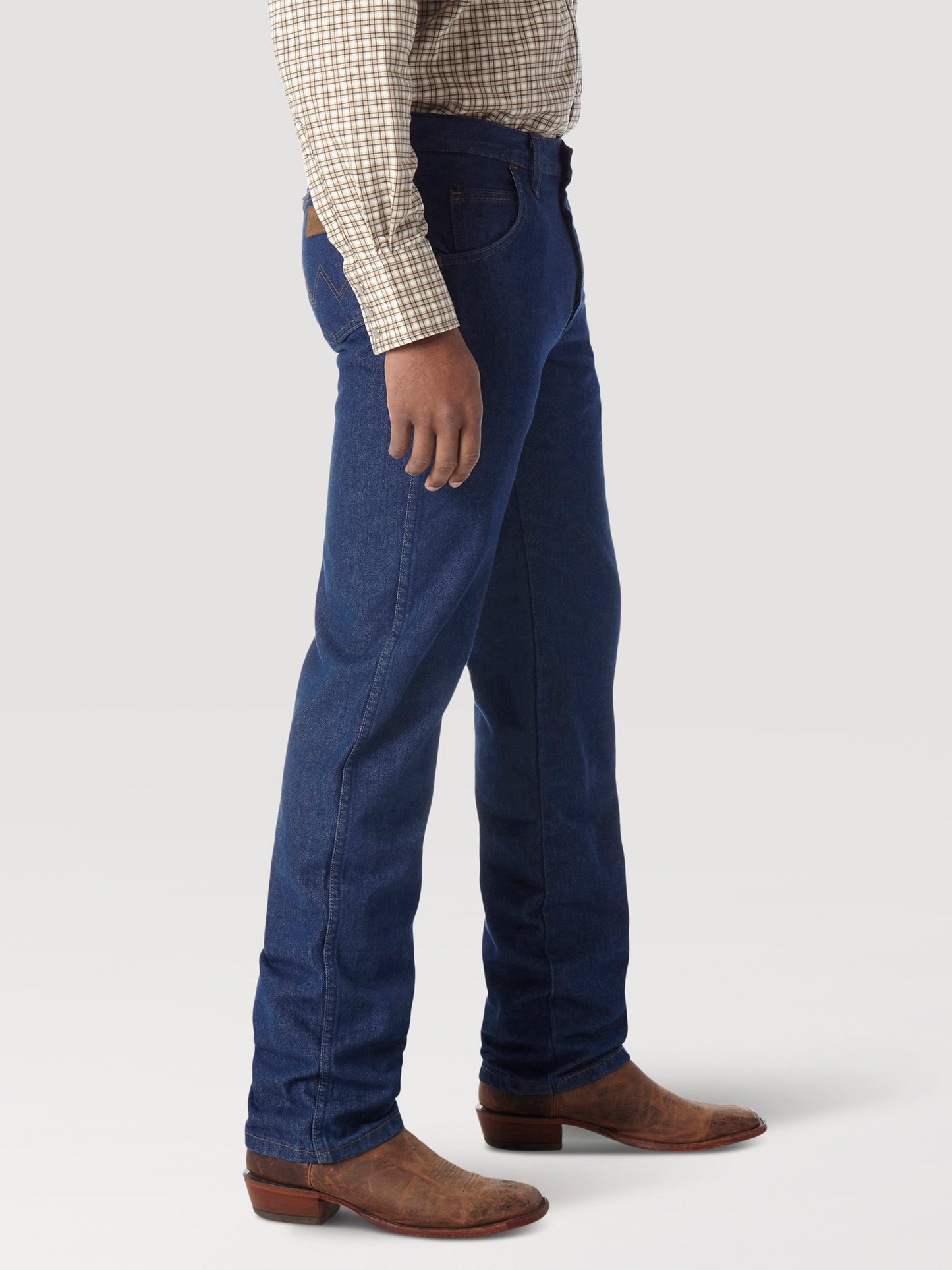Wrangler® FR Lightweight Regular Fit Jean - Prewash FR47MLW